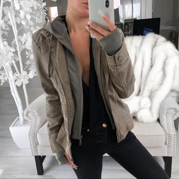 ekAttire Accessories - 🆕ETERNITY Ash Grey Sweater Jacket
